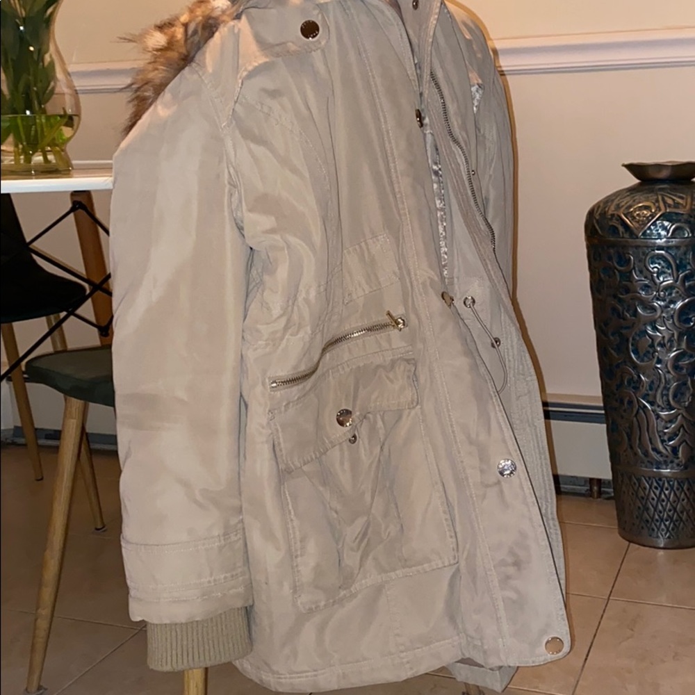 Winter coat - Picture 2 of 3